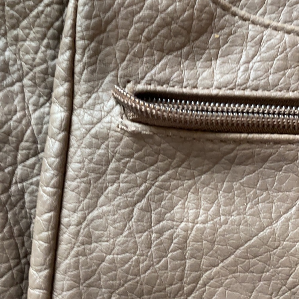 Bag - Picture 3 of 11